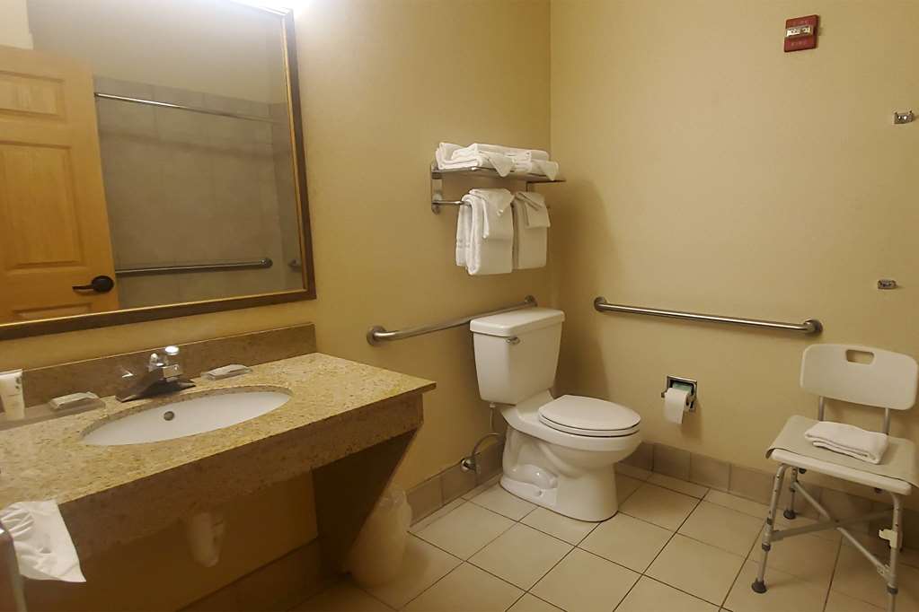 Wingate by Wyndham Youngstown Austintown - photo 19