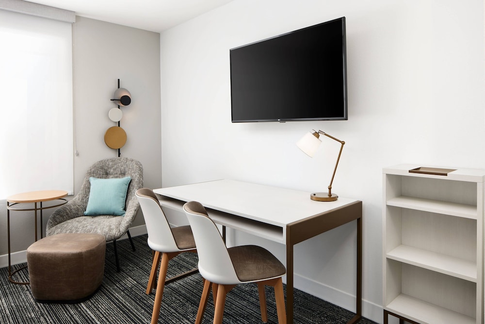 TownePlace Suites Tampa Casino Area - photo 8