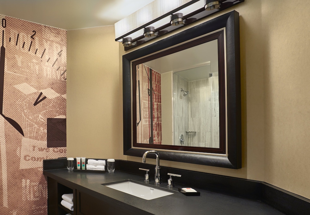 Loews Nashville Hotel at Vanderbilt Plaza - photo 53