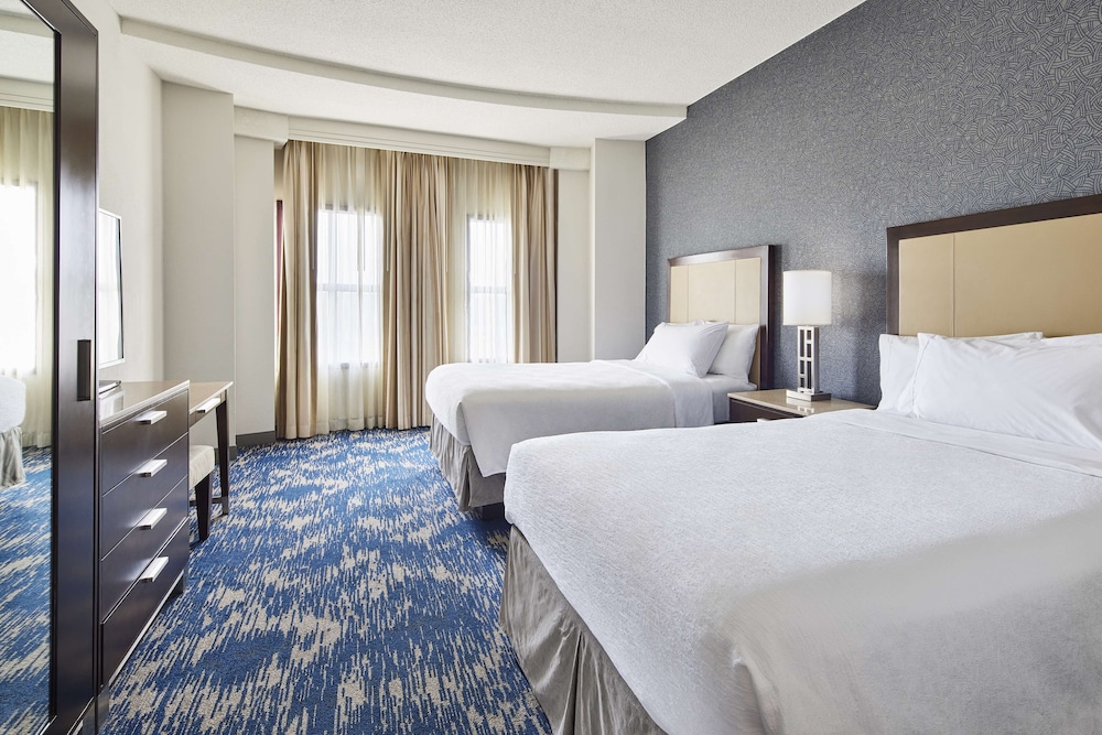 Embassy Suites by Hilton Alexandria Old Town - photo 12