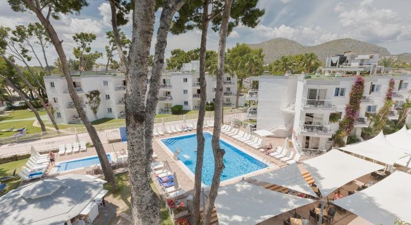 Hotel Apartamentos Sofia in Port D'alcudia, Spain
