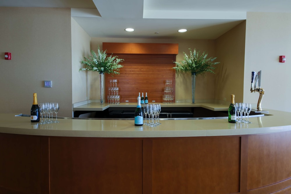 Hilton Garden Inn Cedar Falls - photo 55