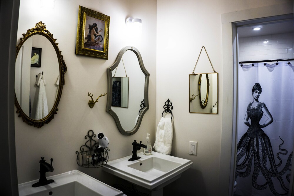 Painted Lady Bed & Brew - photo 38