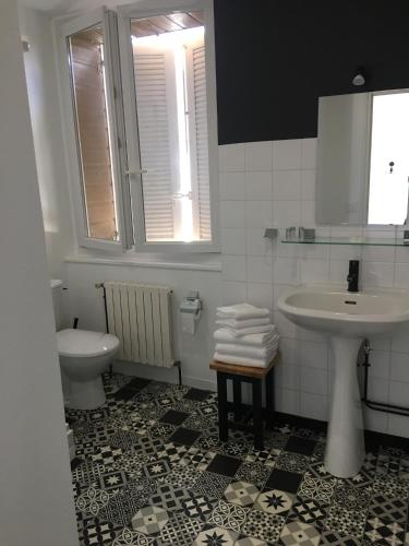 Auberge anglefort - carbon neutral hotel in Unknown City