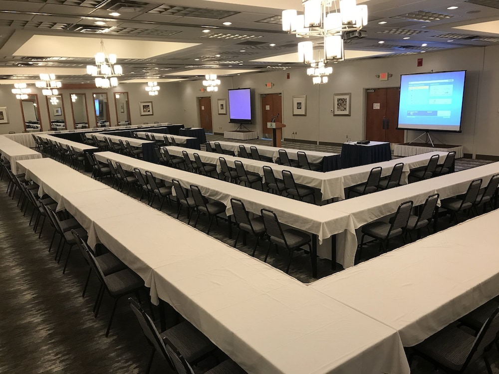 Holiday Inn Martinsburg by IHG - photo 56