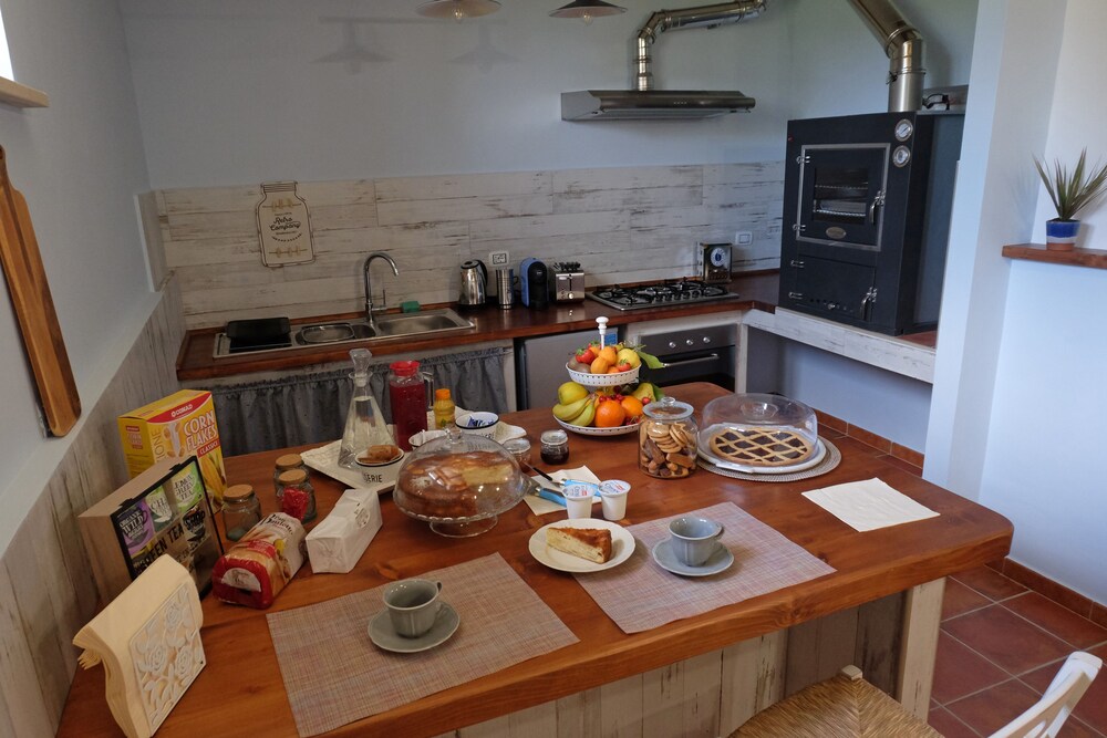 L'Orto sul Poggio — 4-Star Luxury Hotel in Sutri, Italy