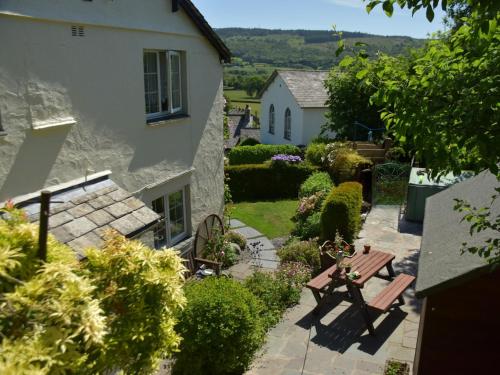 3 Bed in Coniston Lcc66 - last minute hotel in Unknown City