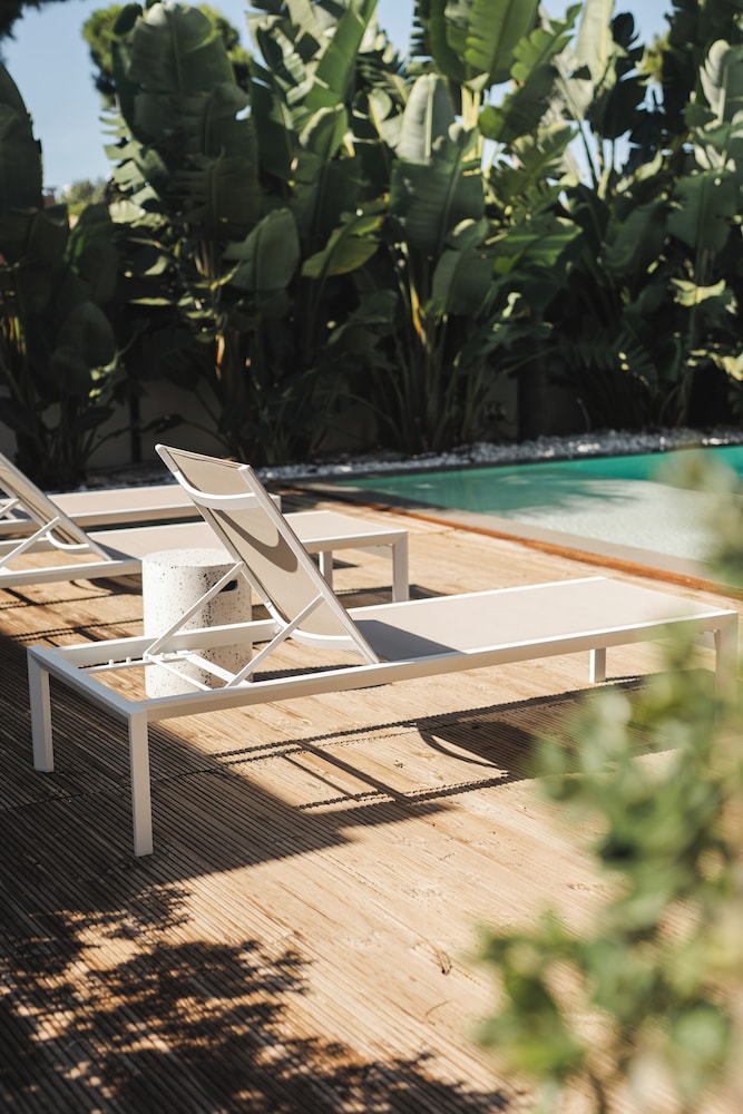 Casa Cuatro Boutique Hotel Adults Recommended in Chiclana De La Frontera, Spain