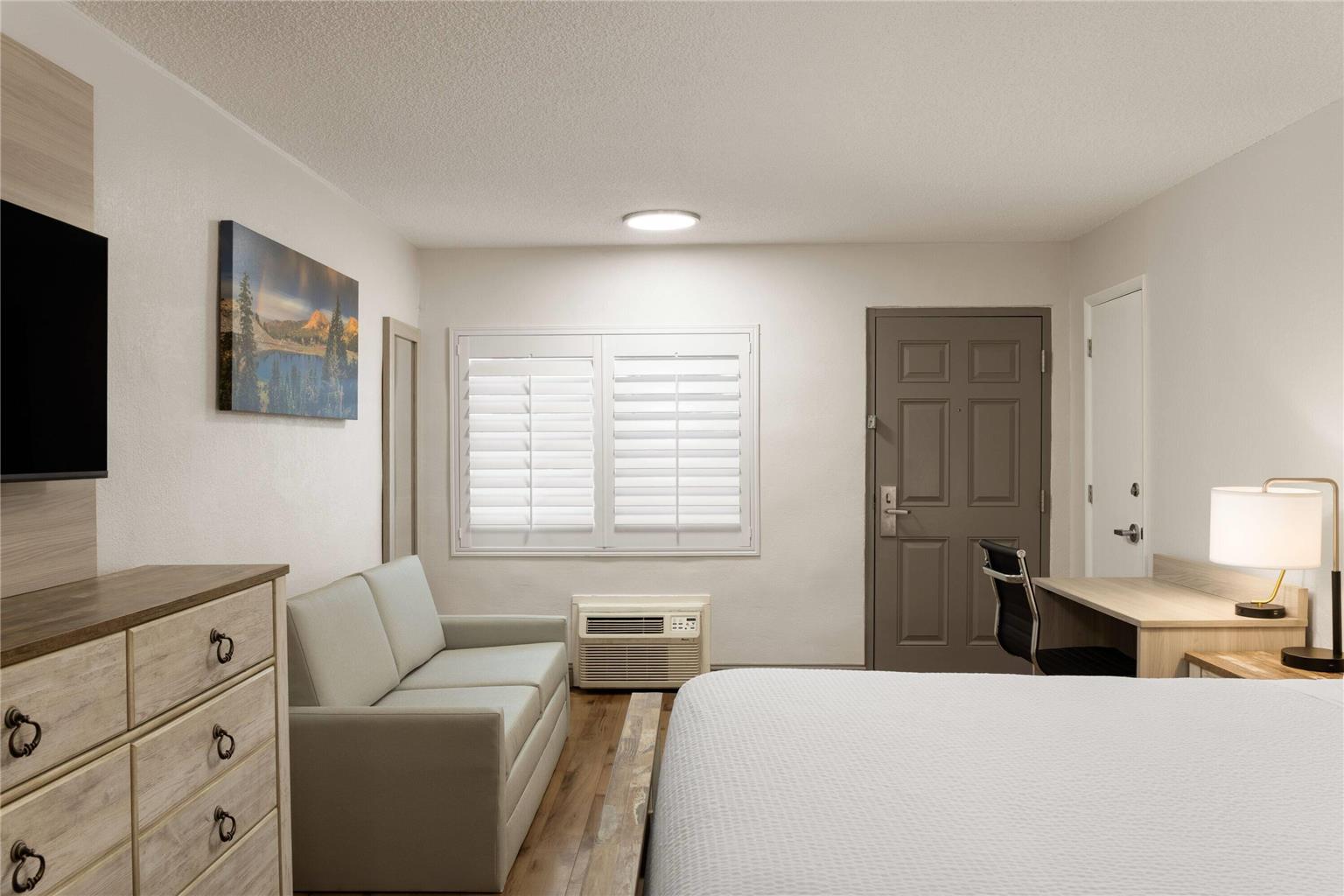 Baymont by Wyndham Susanville - photo 24