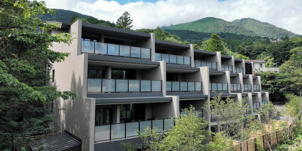 Rakuten Stay Terrace Hakone Kowakudani — 4-Star Luxury Hotel in Hakone, Japan