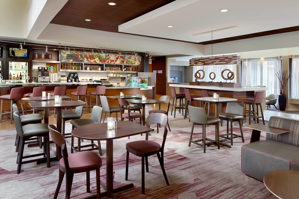 Courtyard by Marriott Raleigh Midtown - photo 17