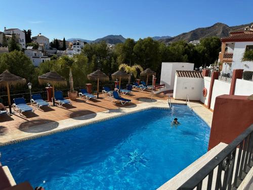 Spacious family villa Aljamar 8a — 4-Star Luxury Hotel in Nerja, Spain