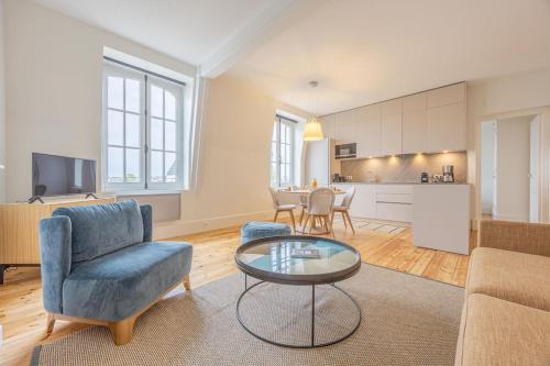 Le Royal Spacieux 3 Pieces in Dinard, France