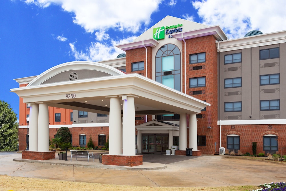 Holiday Inn Express Hotel Suites Montgomery E Eastchase By Ihg — Montgomery