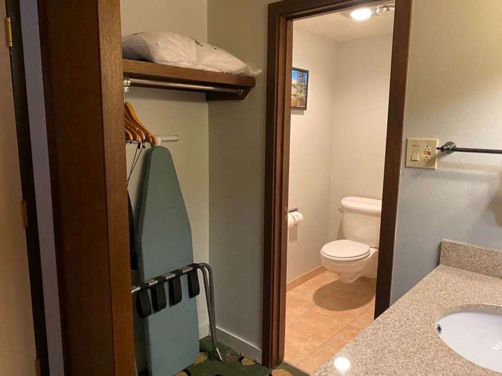 Best Western Sheridan Center - photo 30