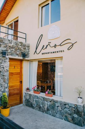 Leños departamentos — 4-Star Luxury Hotel in El Bolson, Argentina