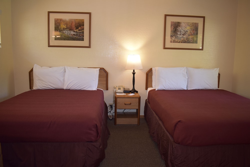 Lazy J Ranch Motel - photo 7
