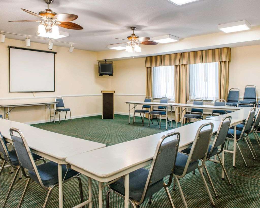 Quality Inn & Suites Near Amish Country - photo 16