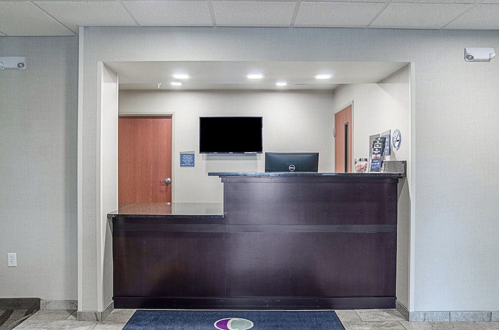 Cobblestone Inn & Suites Guernsey - photo 29