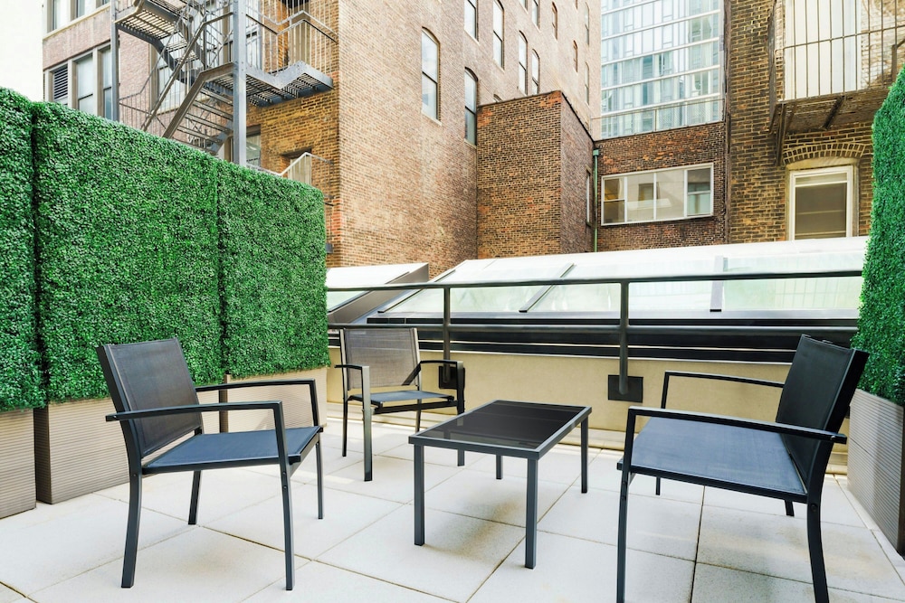 TownePlace Suites by Marriott New York Manhattan Chelsea - photo 13