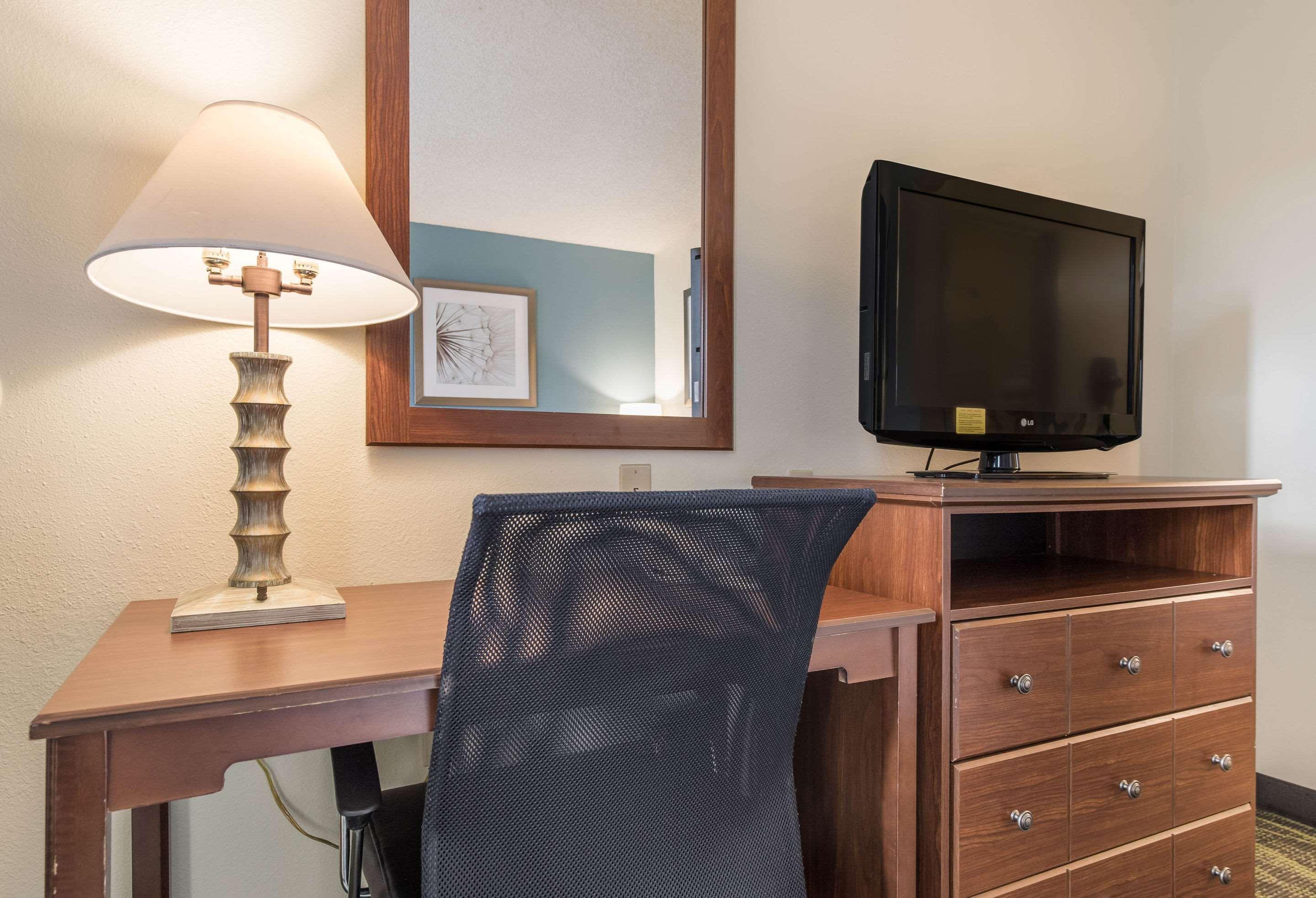 Quality Inn Bellevue - photo 29