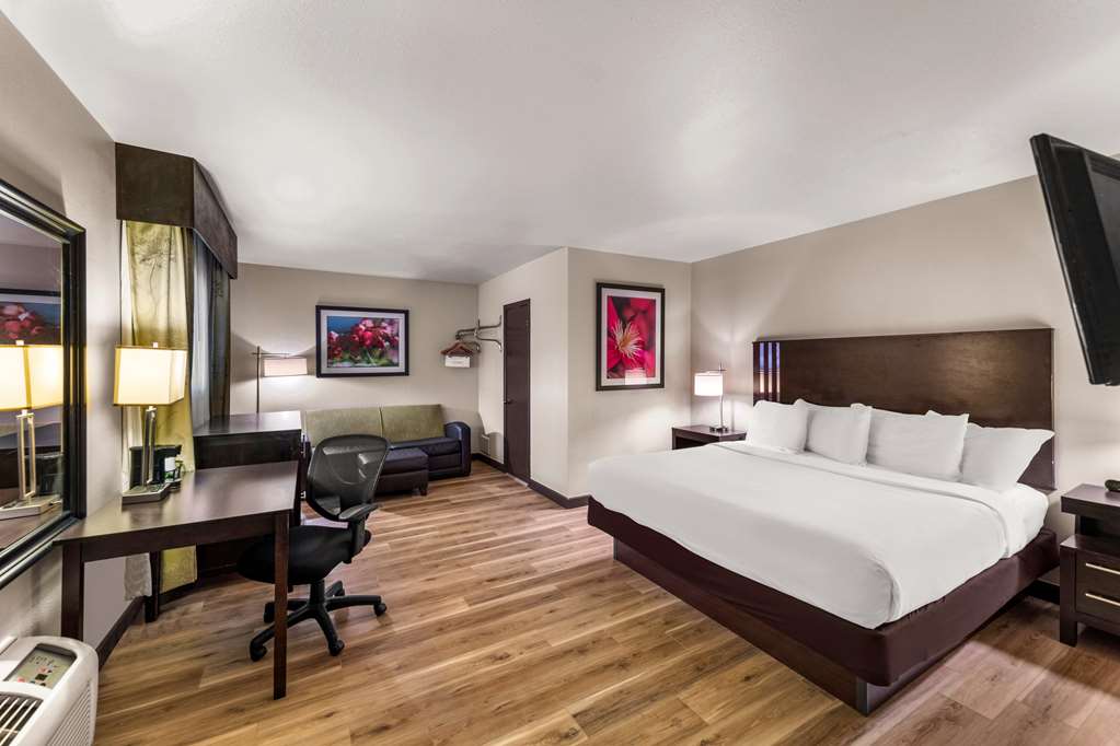 Americas Best Value Inn Marquette - photo 22