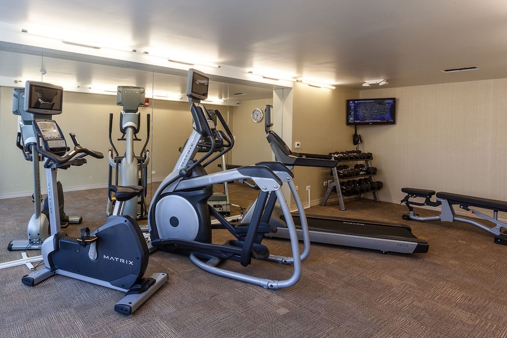 Holiday Inn Chicago North Evanston by IHG - photo 20