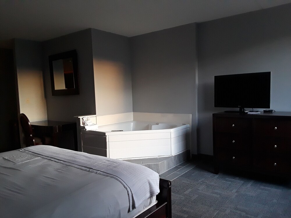 The Metropolitan Hotel - photo 38