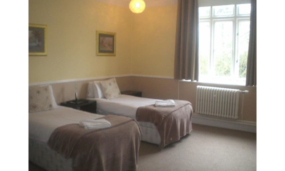 The Admiral Cunningham Hotel — Bracknell — photo 5