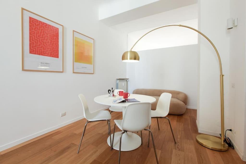 Hacca Collection Arco Della Pace Sempione Chinatown 2br — 4-Star Luxury Hotel in Milan, Italy