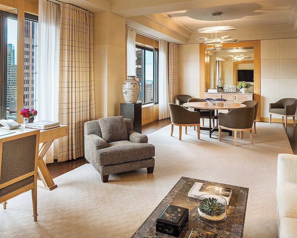 Four Seasons Hotel New York - photo 20