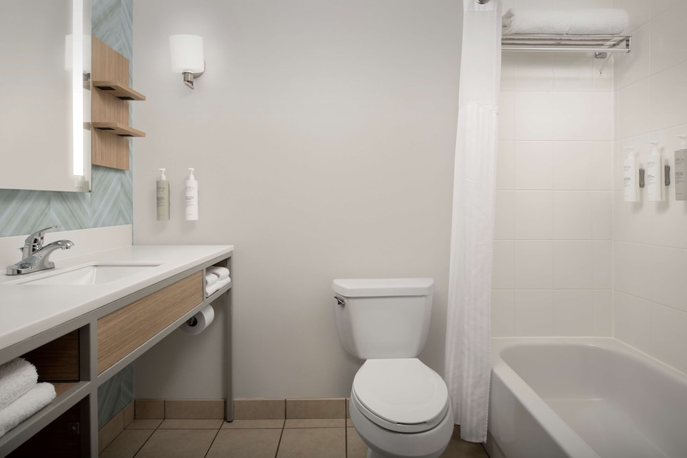 Hilton Garden Inn Knoxville West Cedar Bluff - photo 23