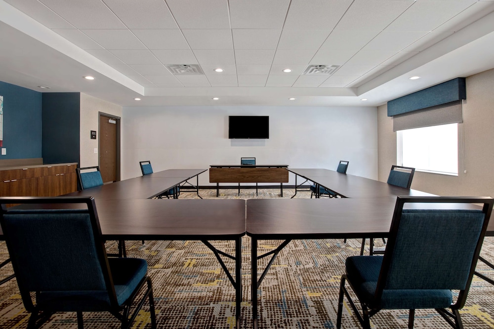 Hampton Inn By Hilton & Suites Deptford NJ - photo 36