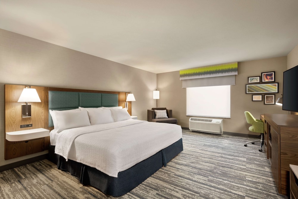 Hampton Inn & Suites Tacoma Puyallup - photo 9