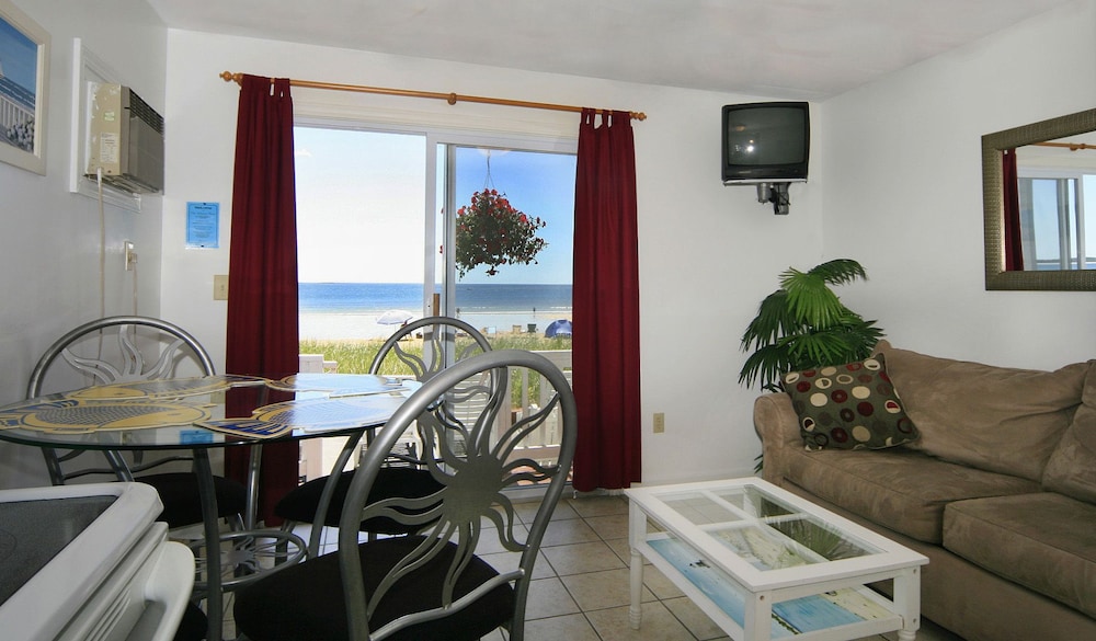 Atlantis Motel - photo 3