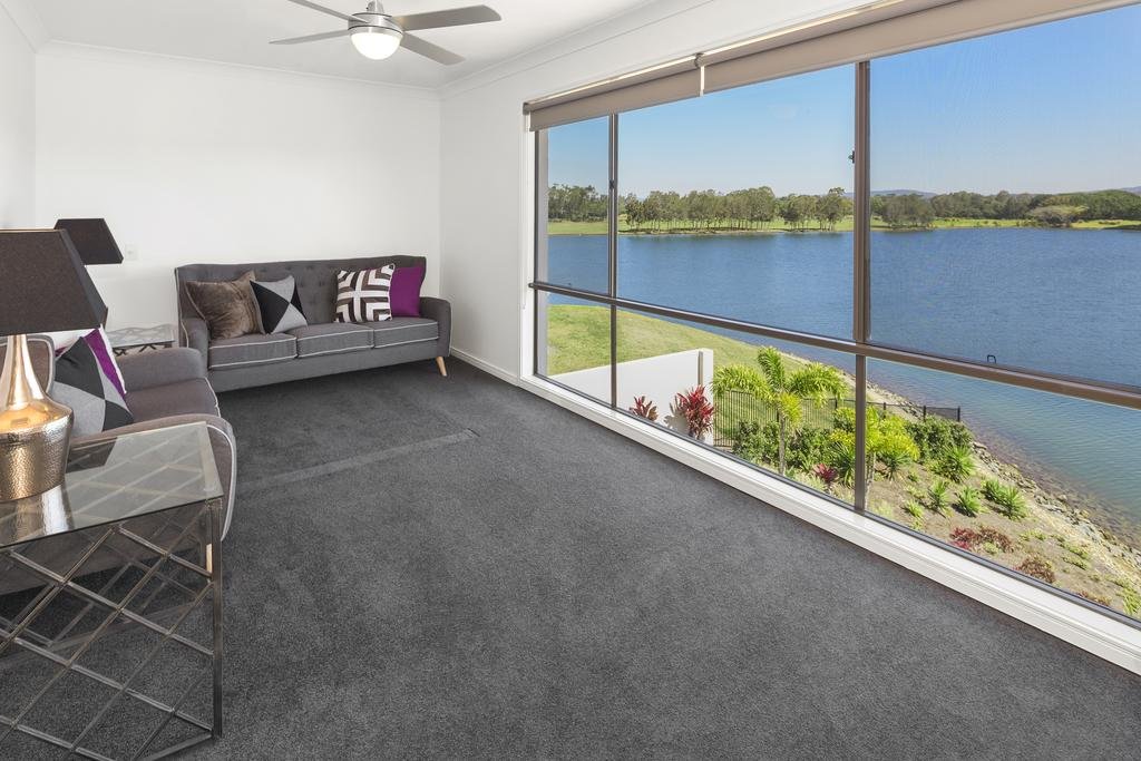 Allure @ The Lakes - carbon neutral hotel in Hope Island