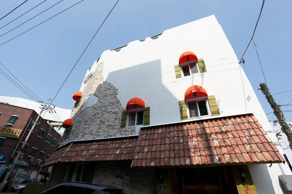 Suwon Station Provence 22st in Suwon, South Korea