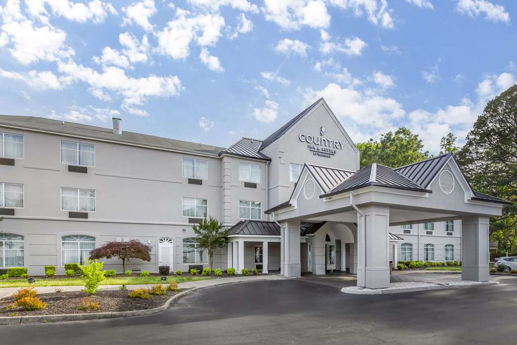 Country Inn & Suites by Radisson Newport News South VA - featured photo