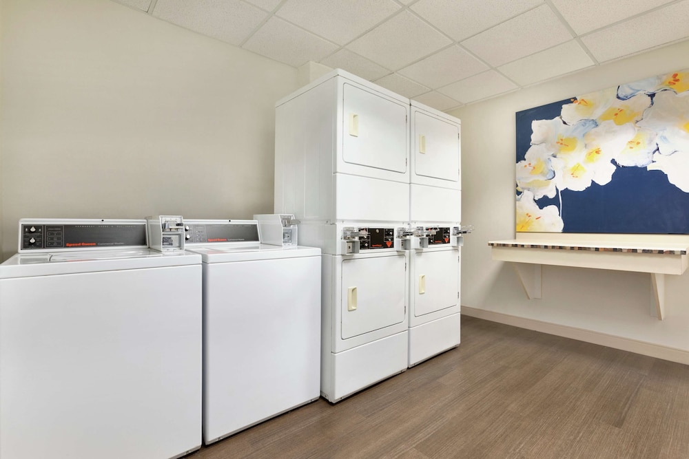 Homewood Suites by Hilton Columbus Dublin - photo 38