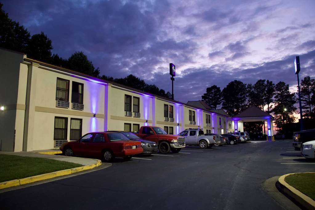 Motel 6 Suwanee GA Gwinnett Center - photo 8