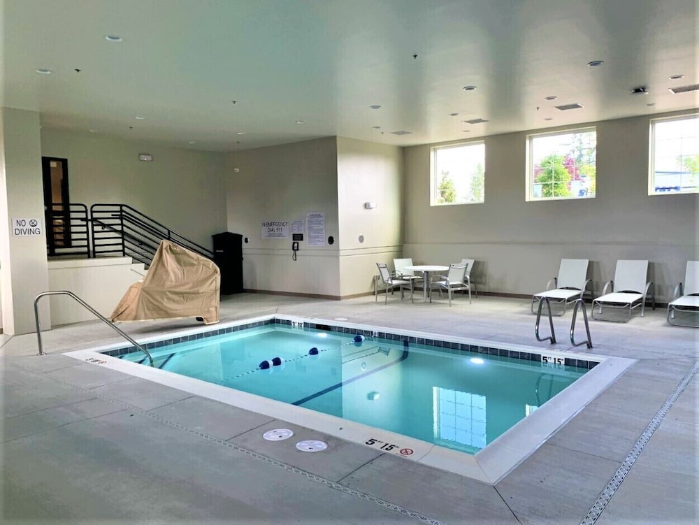 Staybridge Suites Hillsboro Orenco Station by IHG - photo 67