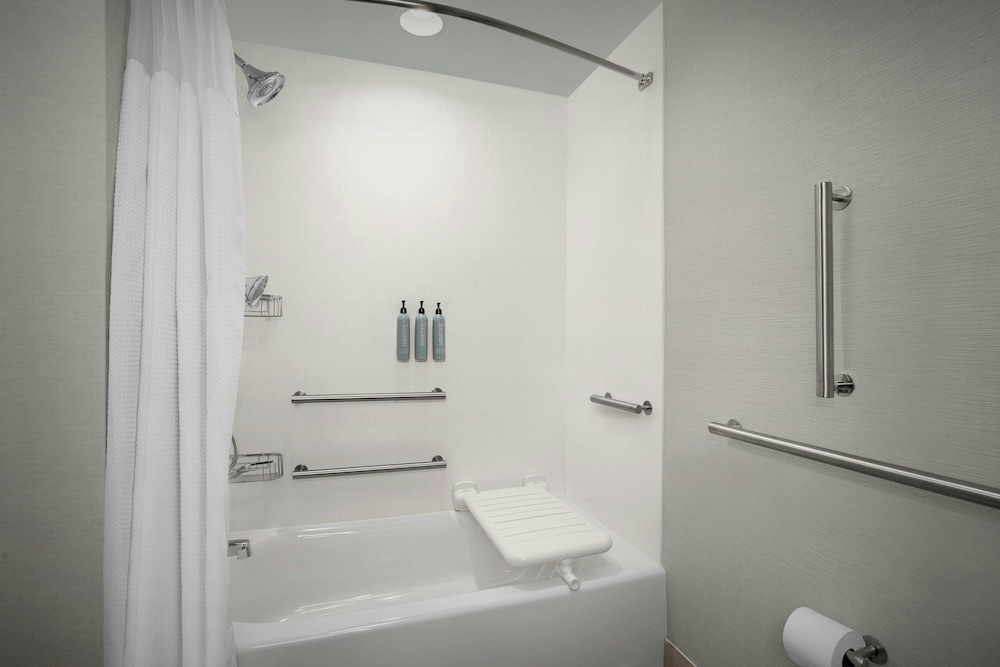 Courtyard by Marriott Atlanta Kennesaw - photo 16