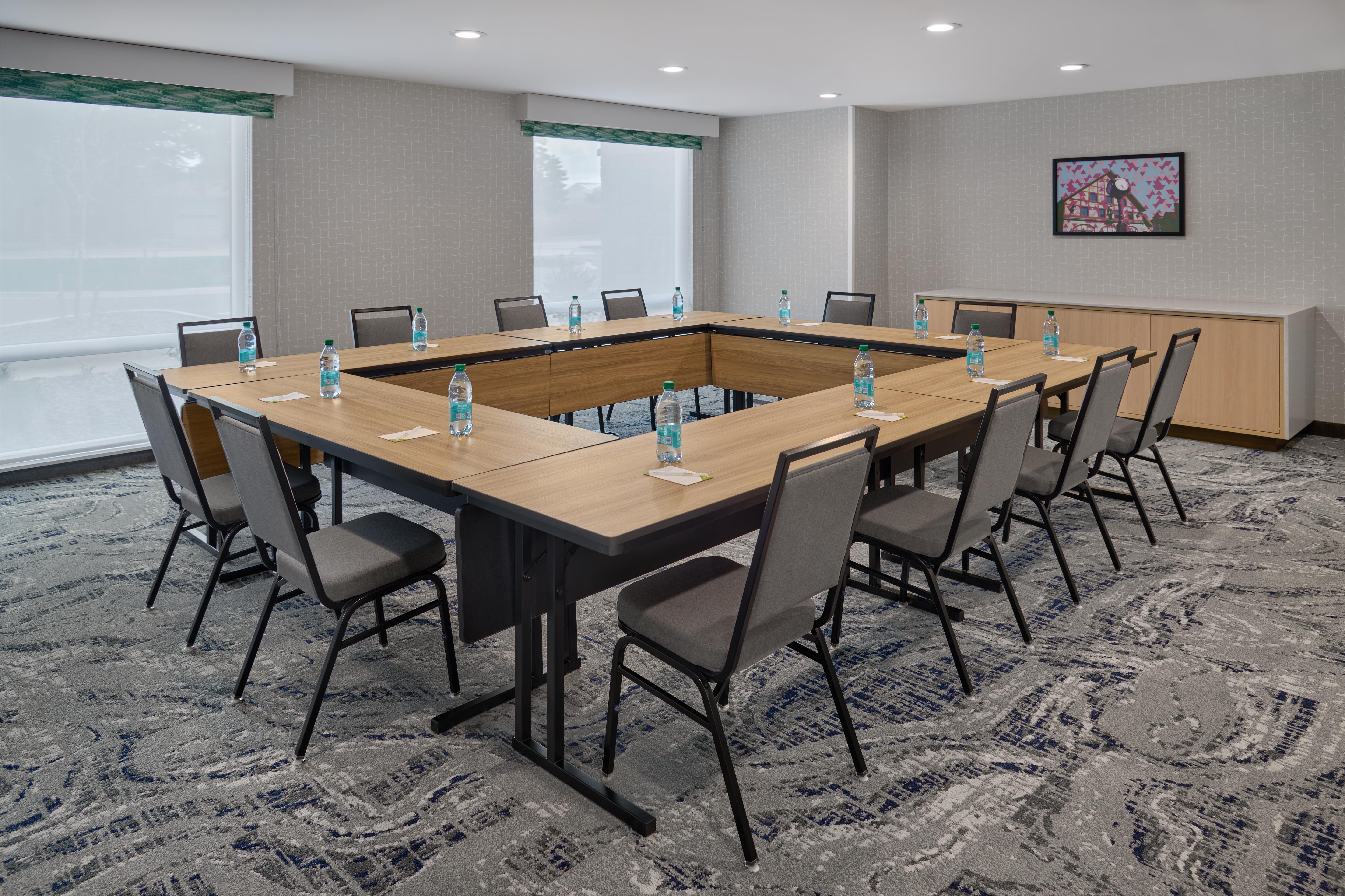 Home2 Suites by Hilton Frankenmuth - photo 13
