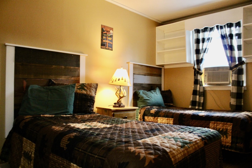 The Motel Montreal - photo 20