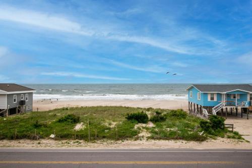 Southern Seabreeze by Oak Island Accommodations - photo 11