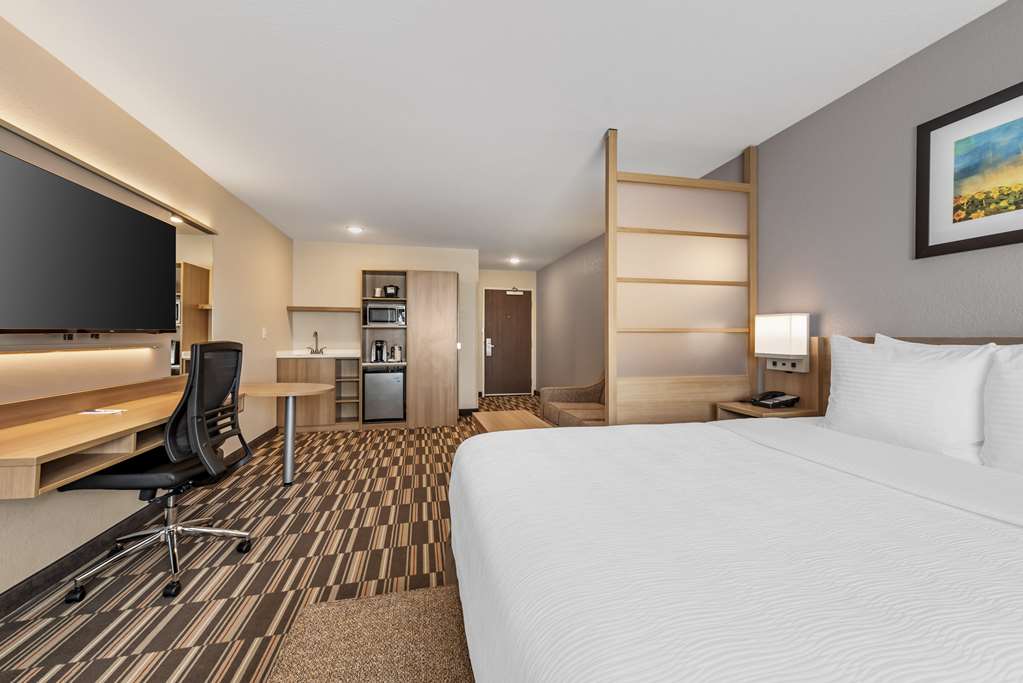 Best Western Limon - photo 23