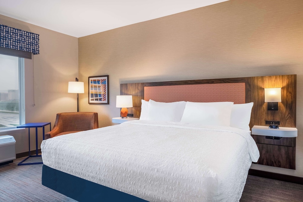 Hampton Inn by Hilton Kansas City Southeast - photo 8