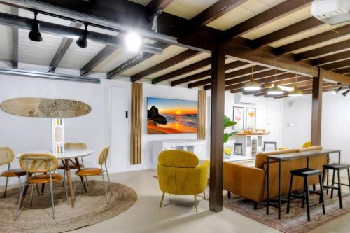 NEW The Surf Shack Jupiter - carbon neutral hotel in Tequesta
