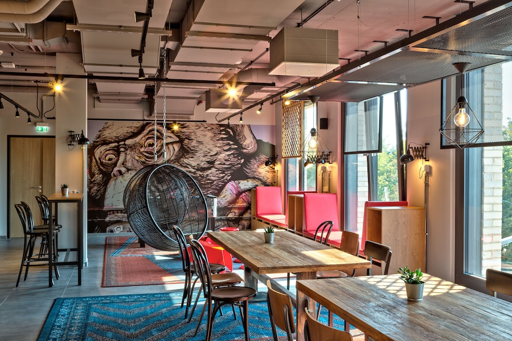 Meininger Hotel Berlin Tiergarten — hotel in Berlin