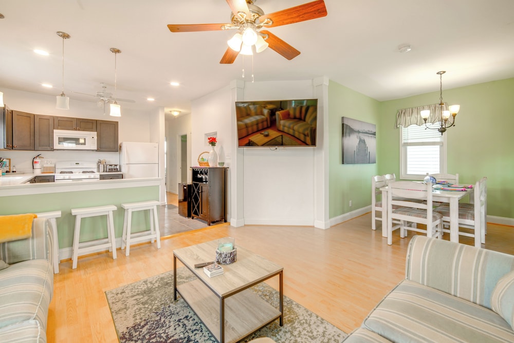 Walk to Ventnor Beach & Boardwalk: Coastal Gem in Ventnor City, United States